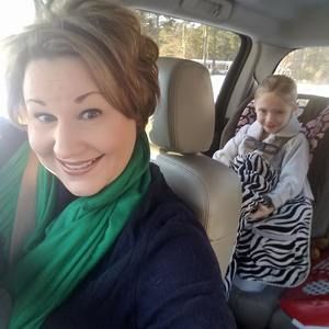 Meet your Posher, Elizabeth